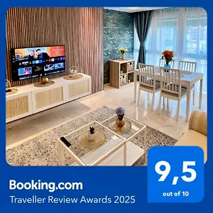 https://apartamentos-prestige-mlaga-suites-iv.1costadelsol.com